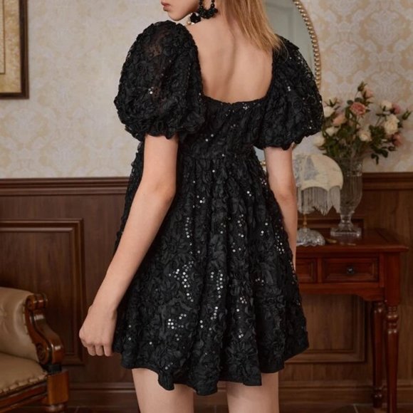Black Square NeckLine Short Puff Sleeve A-line Mini Dress - Picture 3 of 7